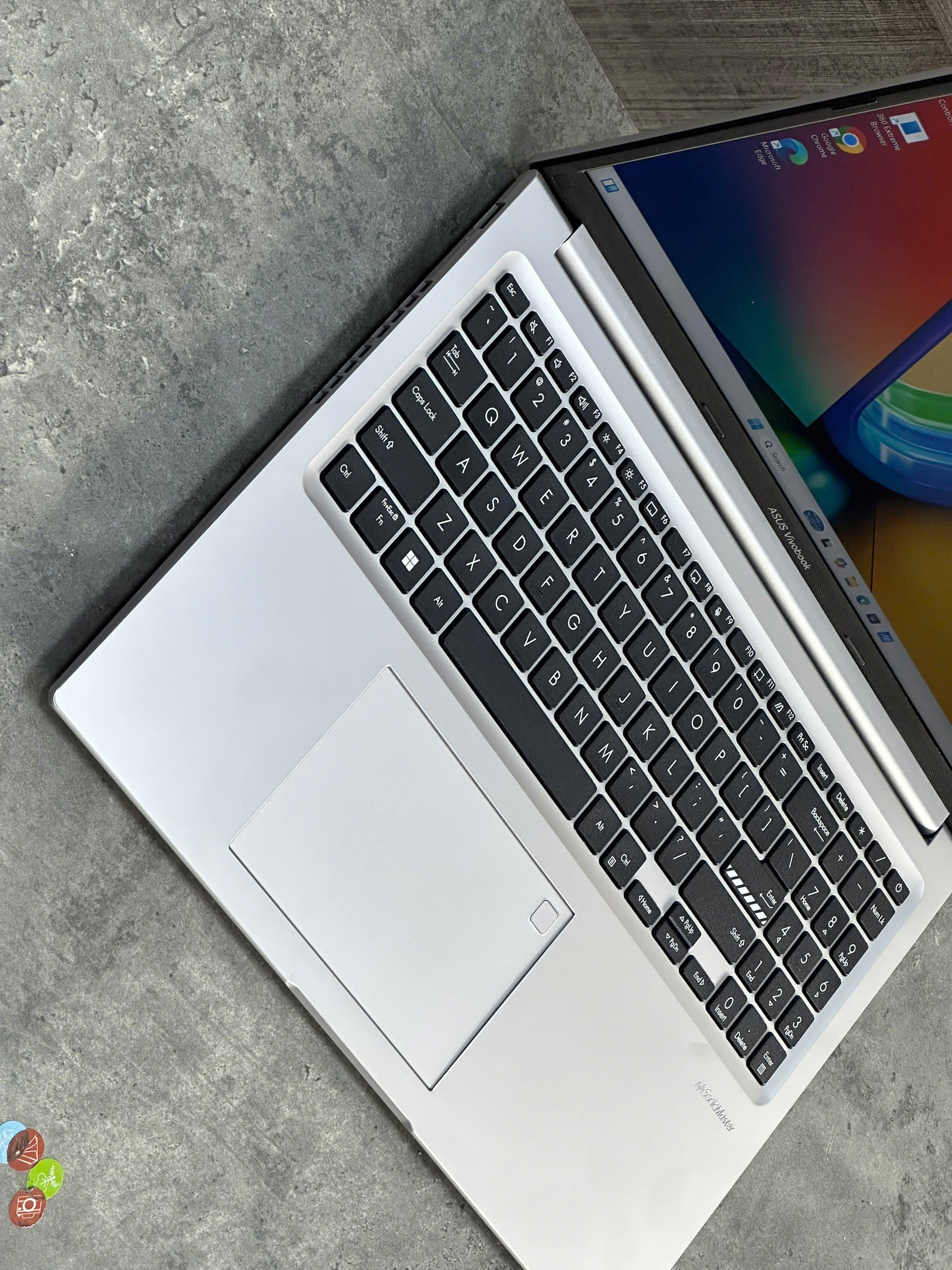 z7562014173007_067c32530897b205ec480bdc273d32a4 z7562014173007 067c32530897b205ec480bdc273d32a4